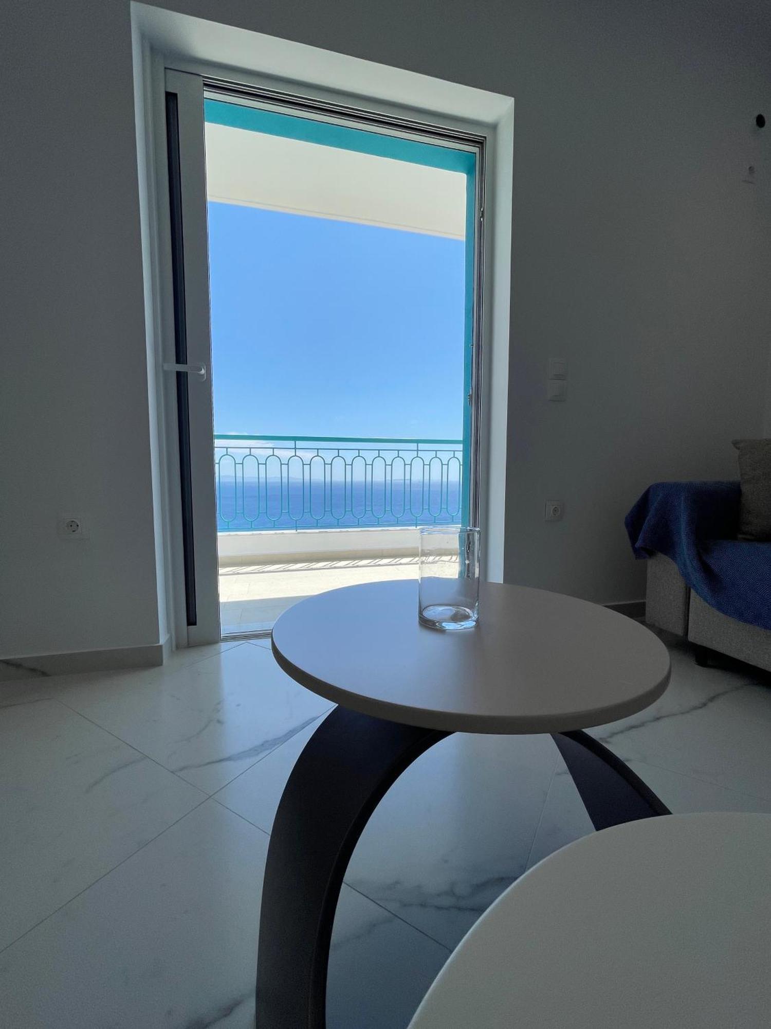 Endless Blue Apartments Dhërmi Eksteriør bilde