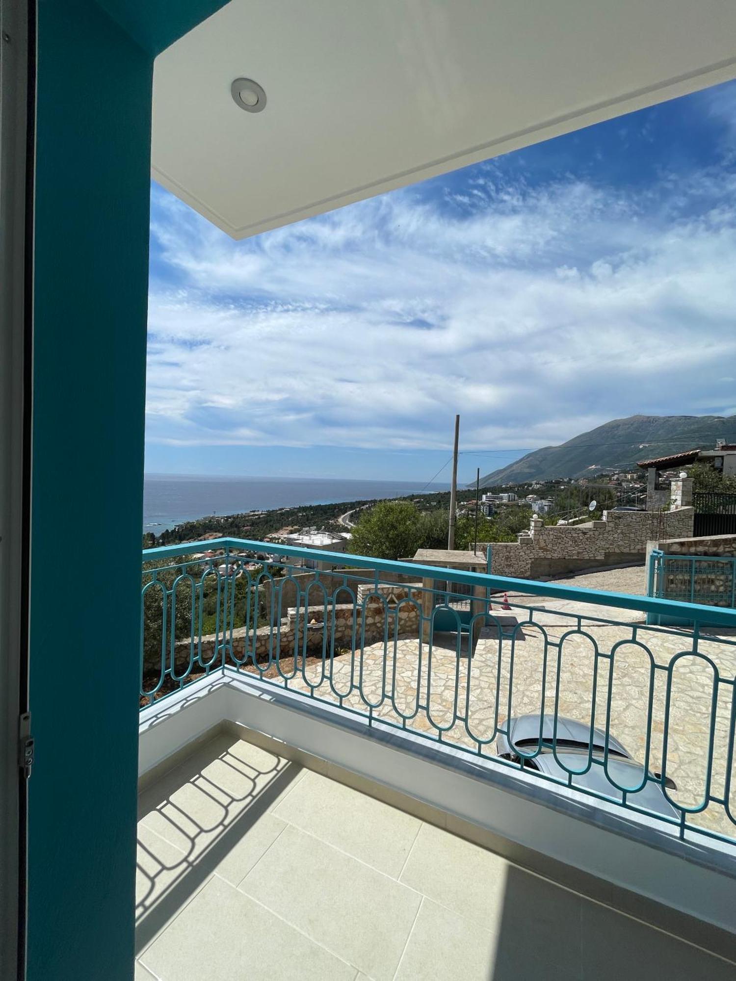 Endless Blue Apartments Dhërmi Eksteriør bilde
