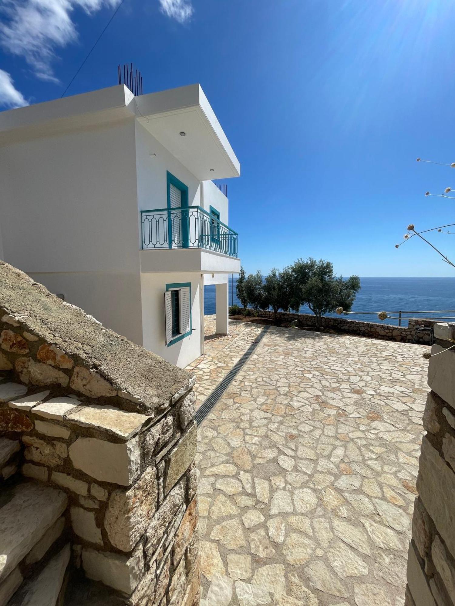 Endless Blue Apartments Dhërmi Eksteriør bilde